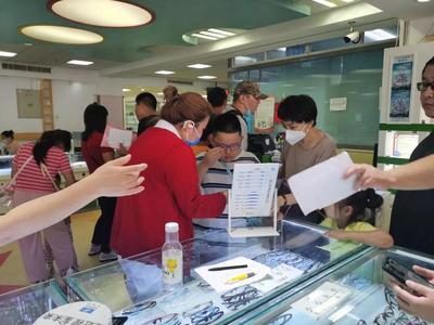 同款眼鏡售價竟差5倍！揭秘眼鏡銷售中的定價迷霧